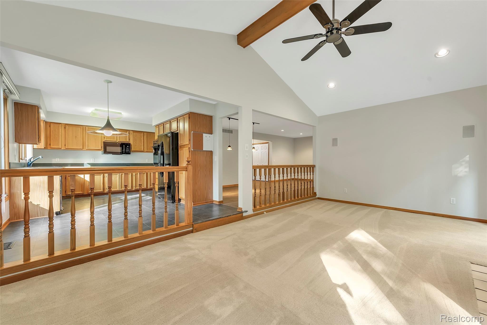 44767 Glengarry Road Canton, MI 48188 - Photo 10 of 34 10.jpg