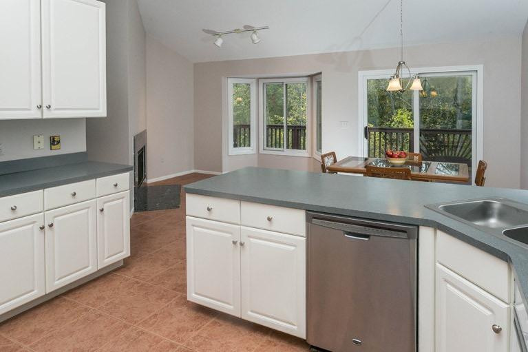 3171 Fairgrove Terrace Rochester, MI 48309 - Photo 18 of 50 Photo 18