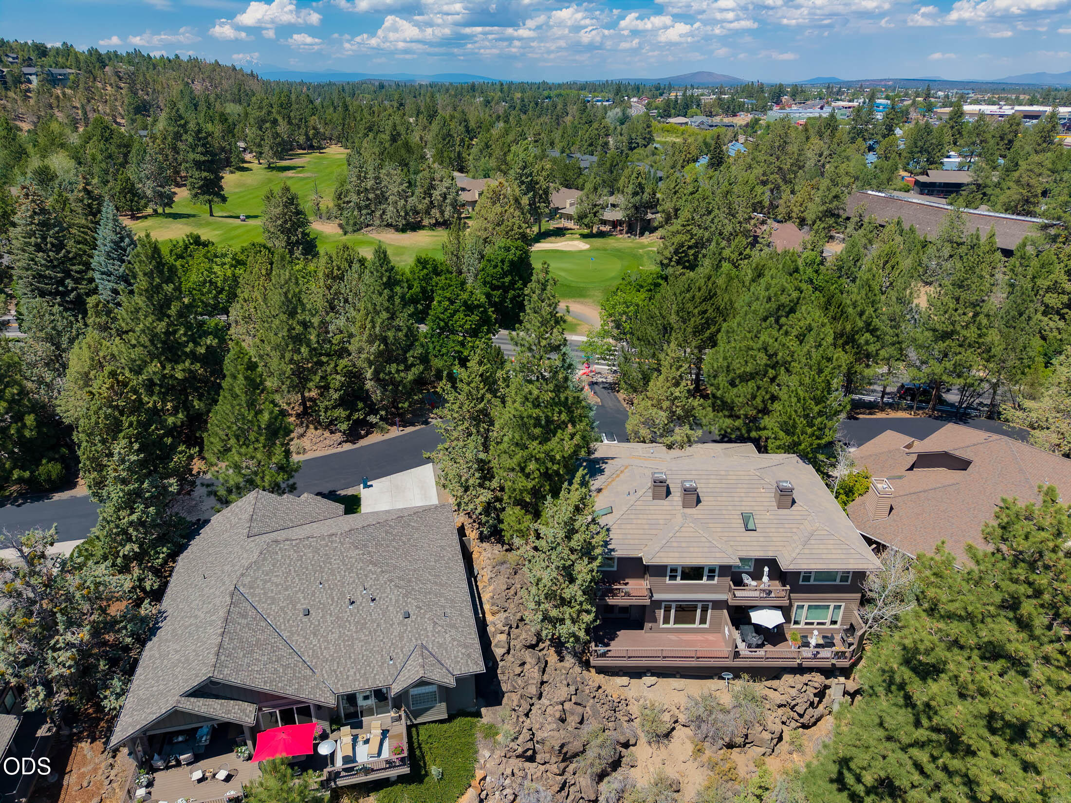 113 Northwest Gander Court Bend, OR 97703 - Photo 35 of 37