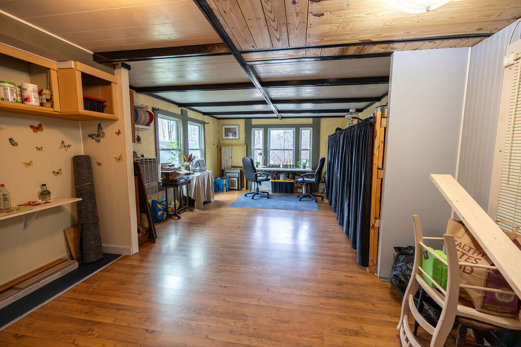 1071 Bean Road Mount Vernon, ME 04352 - Photo 3 of 64