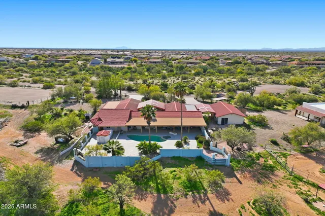 $1,495,000 | 10046 East Hummingbird Lane, Gold Canyon, AZ 85118