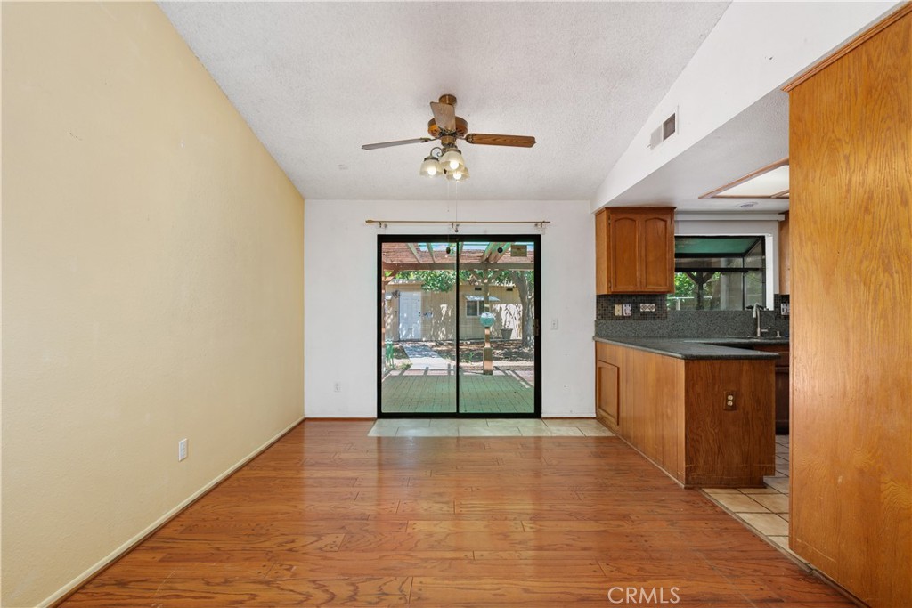 3330 Highcliff Road Riverside, CA 92506 - Photo 8 of 25