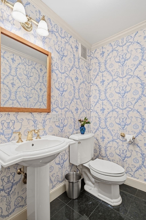 164 Farmington Road Longmeadow, MA 01106 - Photo 15 of 42