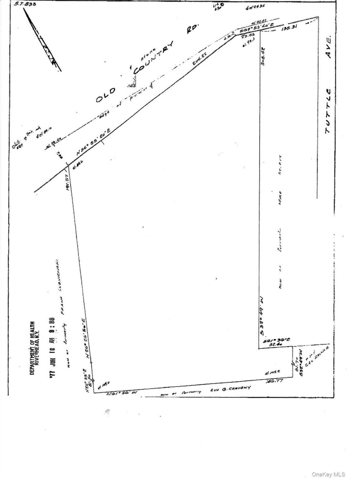 267 Old Country Road Eastport, NY 11941 - Photo 15 of 16 a picture of sky view