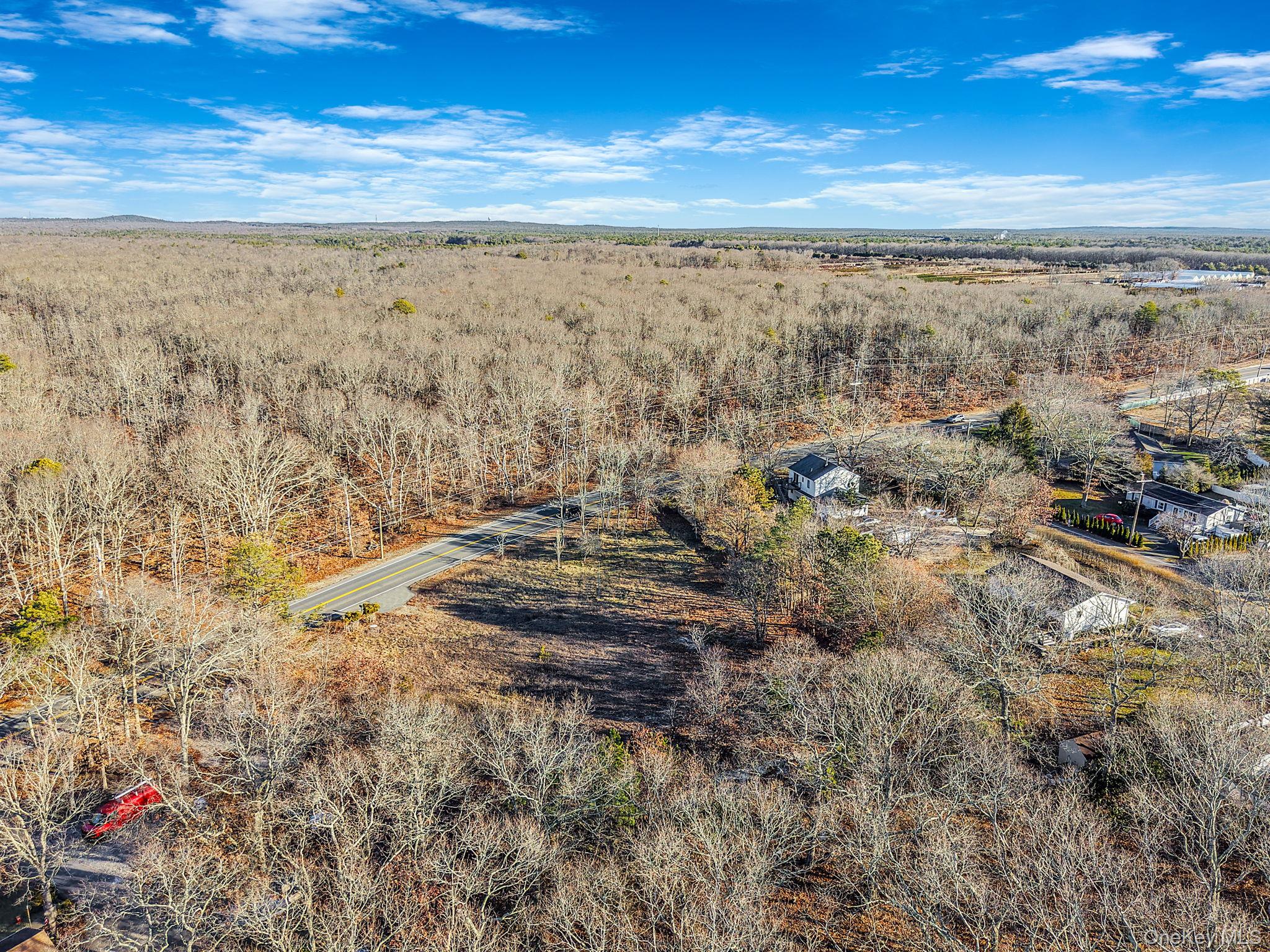 267 Old Country Road Eastport, NY 11941 - Photo 9 of 16 a view of city and ocean