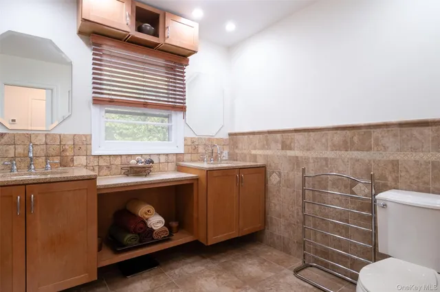 $1,195,000 | 24 Sheldrake Place, New Rochelle, NY 10804