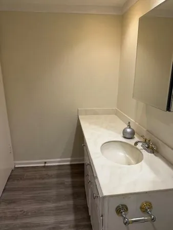 $126,900 | 2805 Lineville Drive, Unit 203, Farmers Branch, TX 75234