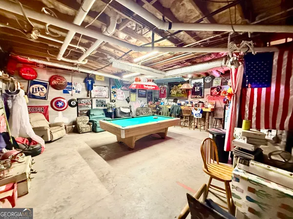 a ocean view with a bench