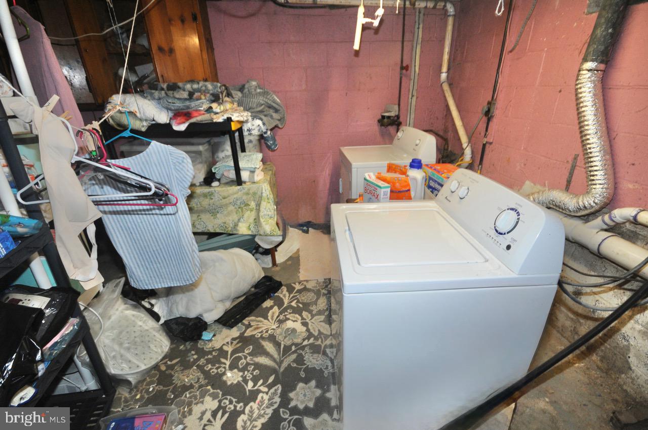 130 Kinsman Road Florence, NJ 08518 - Photo 31 of 36 Basement Laundry