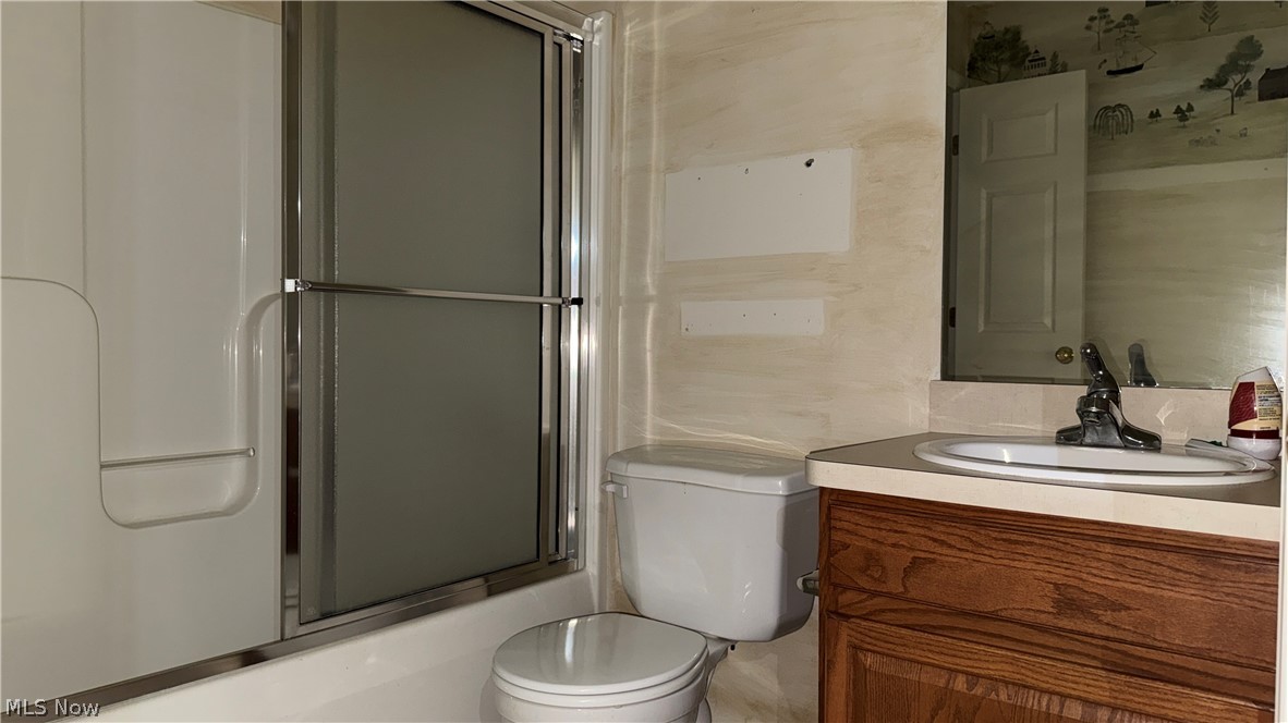 4228 Castle Ridge Akron, OH 44321 - Photo 11 of 14 Gallery Image 11