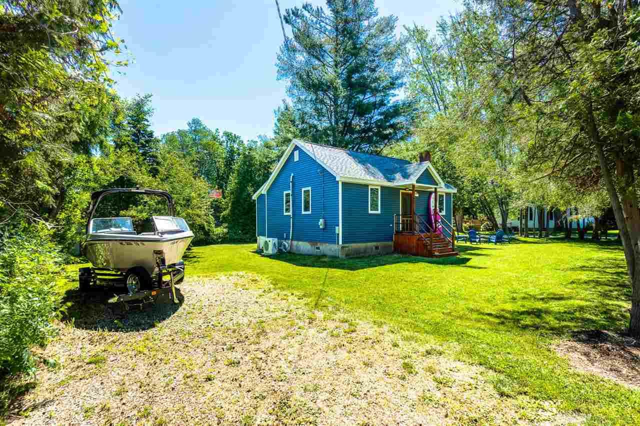 7033 Emerson Road Lexington, MI 48450 - Photo 9 of 36