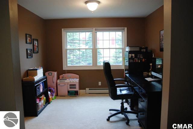 940 Glencoe Road Alma, MI 48801 - Photo 12 of 25 1773309-11.JPG