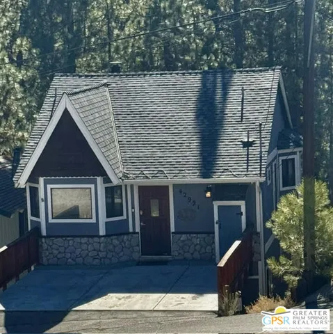 $550,000 | 42921 Monterey Street, Big Bear Lake, CA 92315