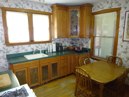 $379,000 | 5645 West Ainslie Street, Chicago, IL 60630