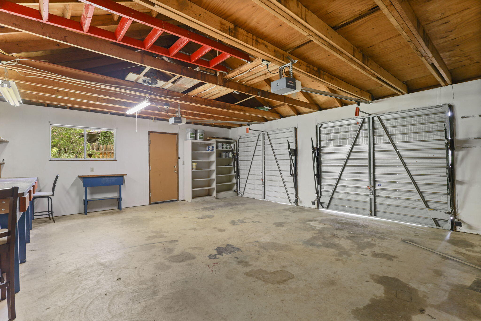 4550 Placer Road Redding, CA 96001 - Photo 70 of 95 Garage Interior