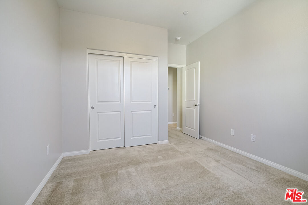 171 Stonegate Road Camarillo, CA 93010 - Photo 27 of 33