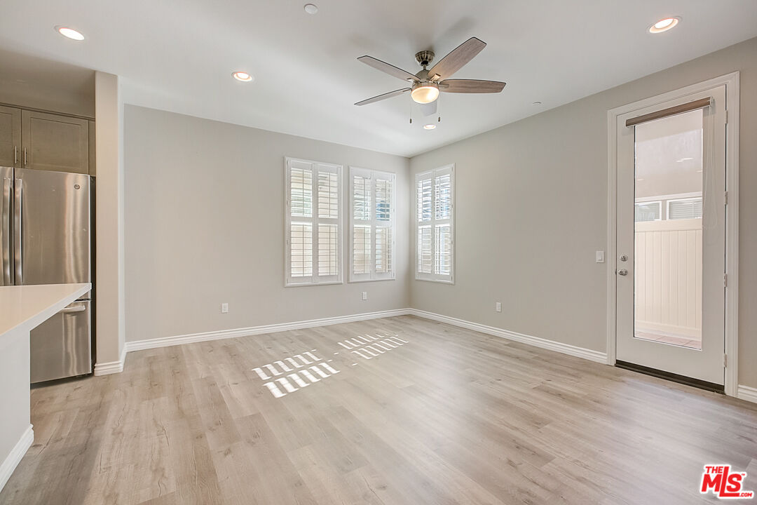 171 Stonegate Road Camarillo, CA 93010 - Photo 6 of 33