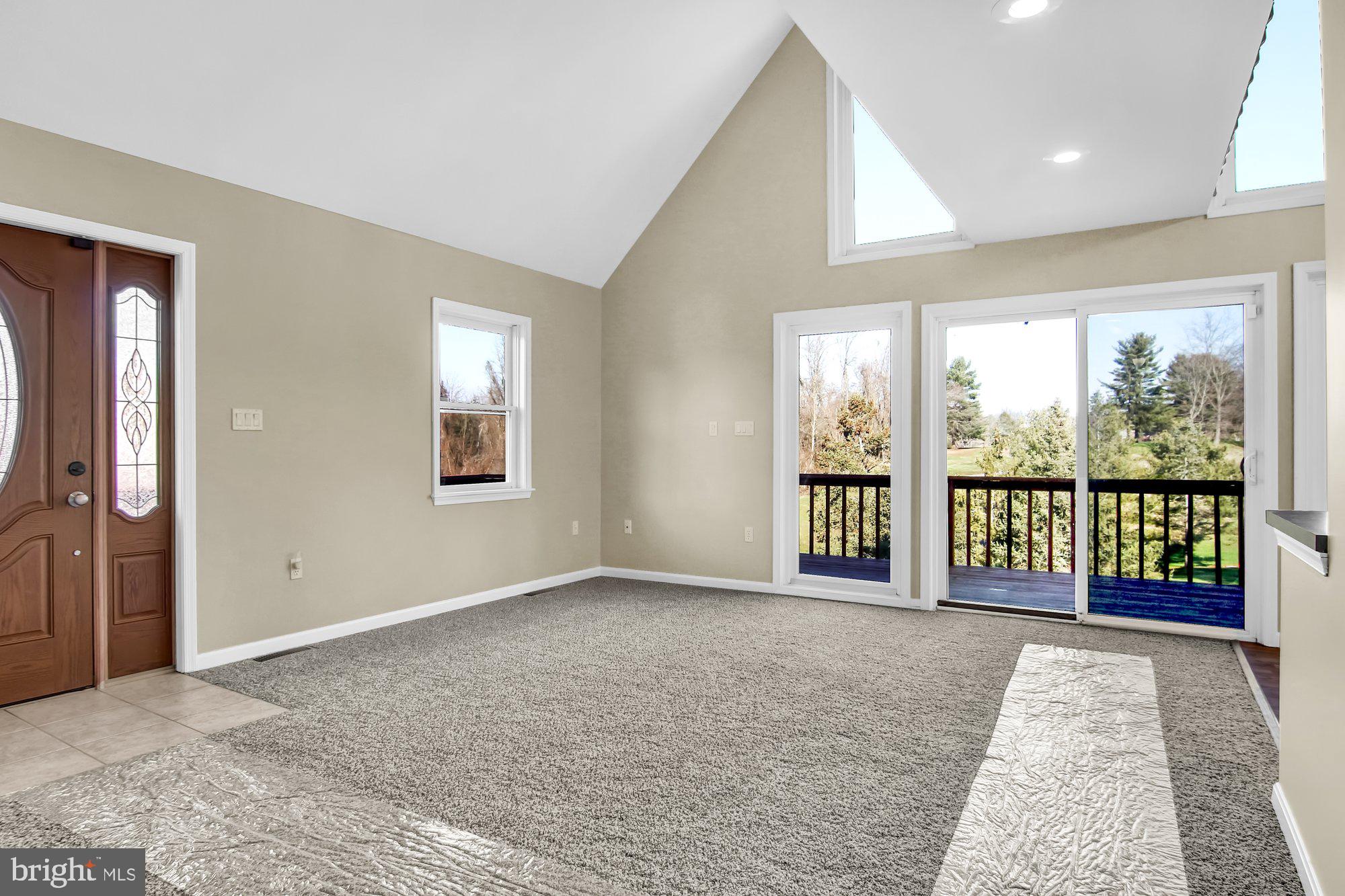 215 Eden Road Etters, PA 17319 - Photo 4 of 28 Gallery Image 4
