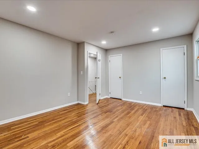 $3,250 | 11 Hyde Avenue, Iselin, NJ 08830