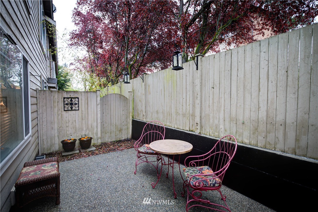 8125 212th Street Southwest, Unit 9 Edmonds, WA 98026 - Photo 24 of 25