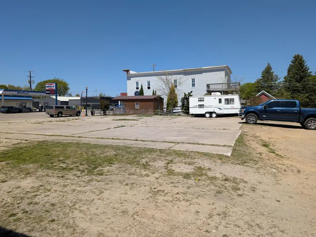 $339,900 | 120 South Main Street, Scottville, MI 49454