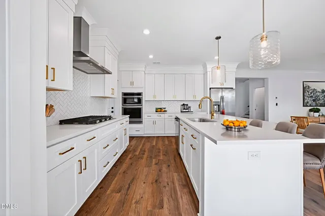 $925,000 | 209 West Maple Avenue, Holly Springs, NC 27540