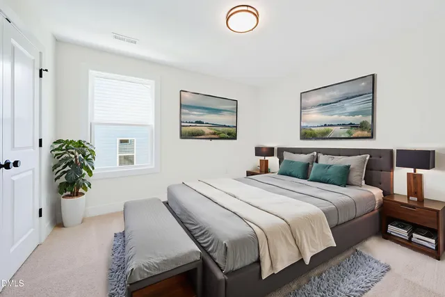 $925,000 | 209 West Maple Avenue, Holly Springs, NC 27540