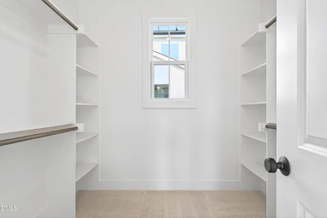 $925,000 | 209 West Maple Avenue, Holly Springs, NC 27540