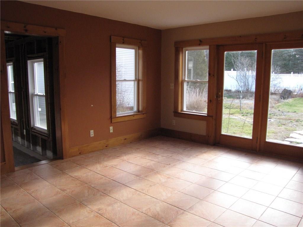 307 Ocean Point Road East Boothbay, ME 04544 - Photo 10 of 27 Photo