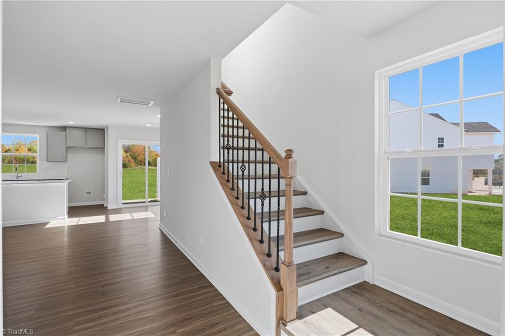 227 Plumtree Court King, NC 27021 - Photo 14 of 29