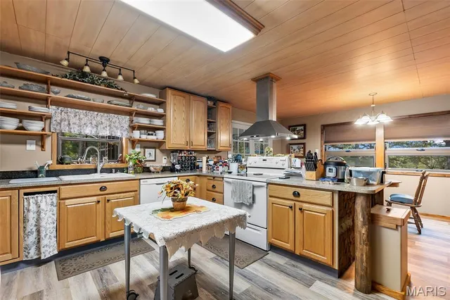 $1,495,000 | 1455 Madison 441, Fredericktown, MO 63645