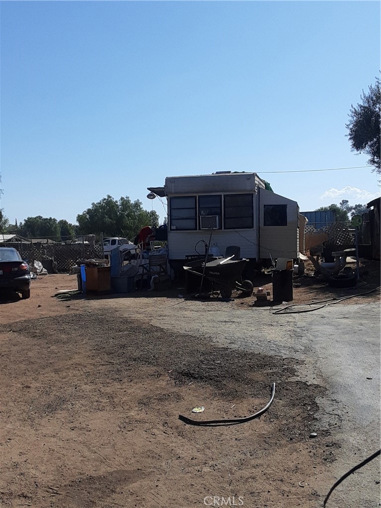 18475 Carroll Street Perris, CA 92570 - Photo 33 of 37