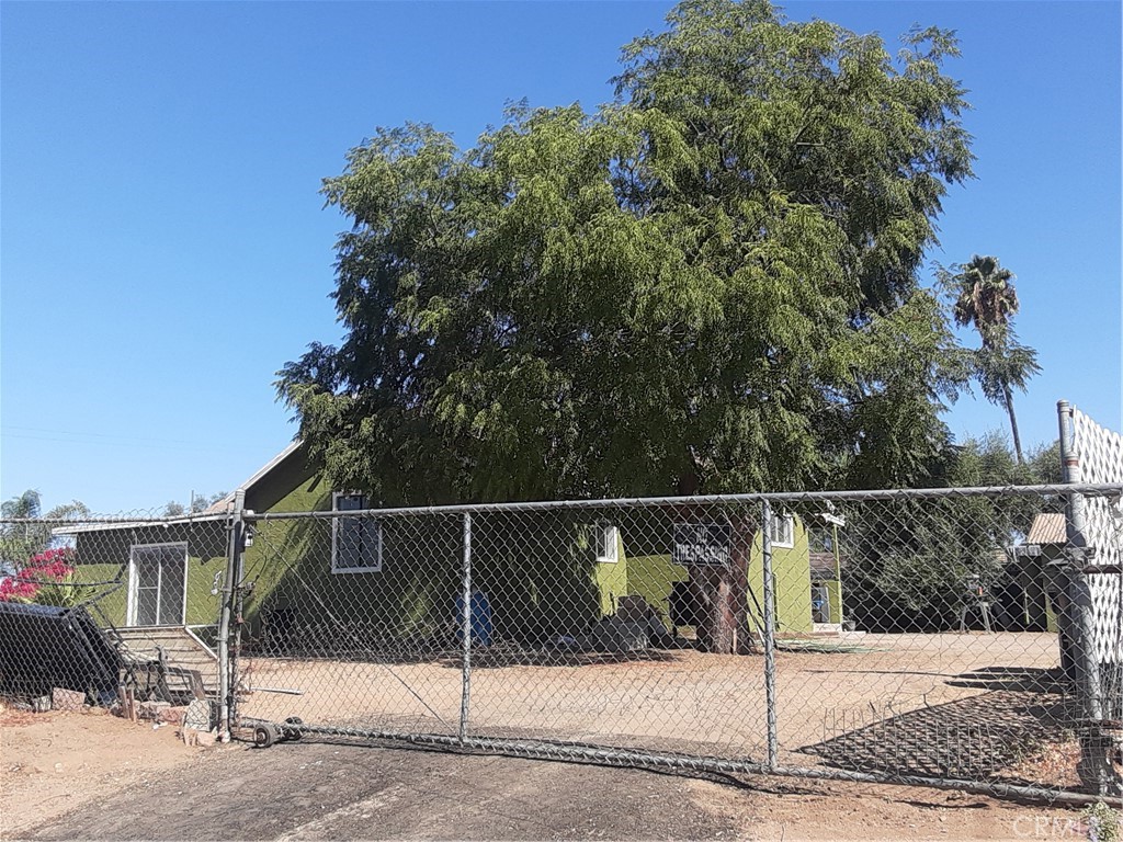 18475 Carroll Street Perris, CA 92570 - Photo 35 of 37