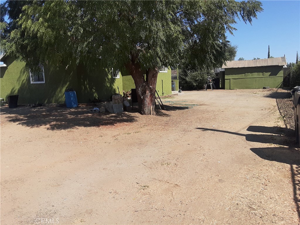 18475 Carroll Street Perris, CA 92570 - Photo 8 of 37