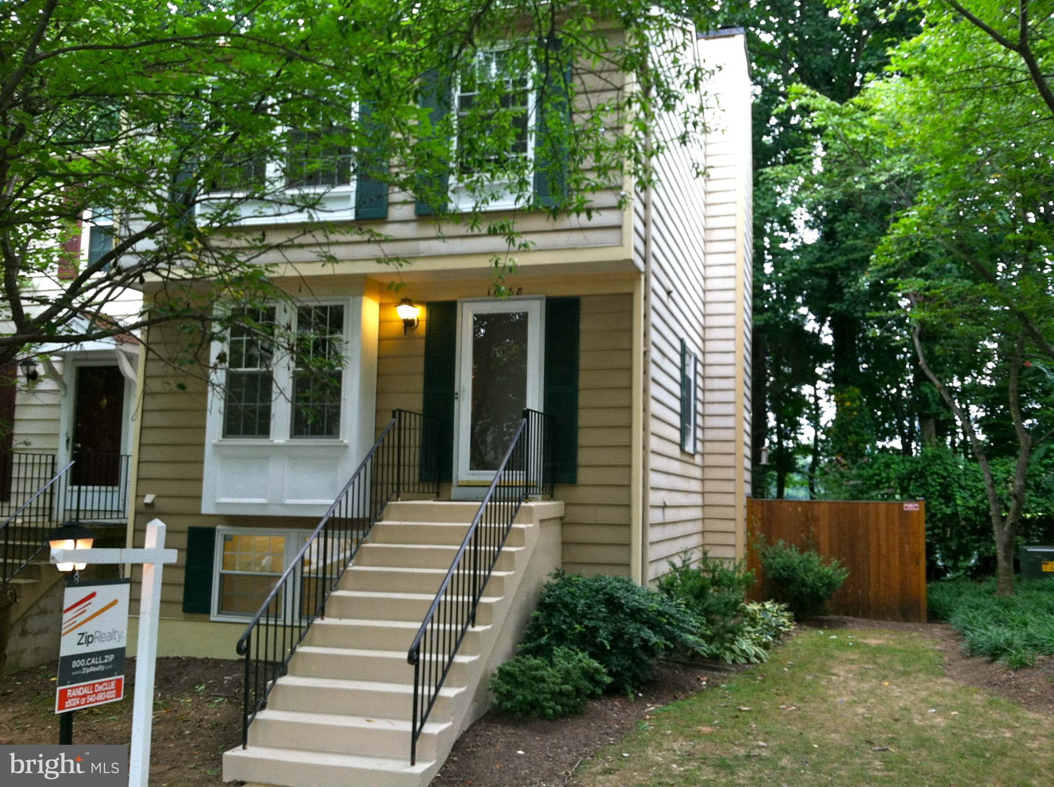 11768 Bayfield Court Reston, VA 20194 - Photo 1 of 18 Exterior (Front)