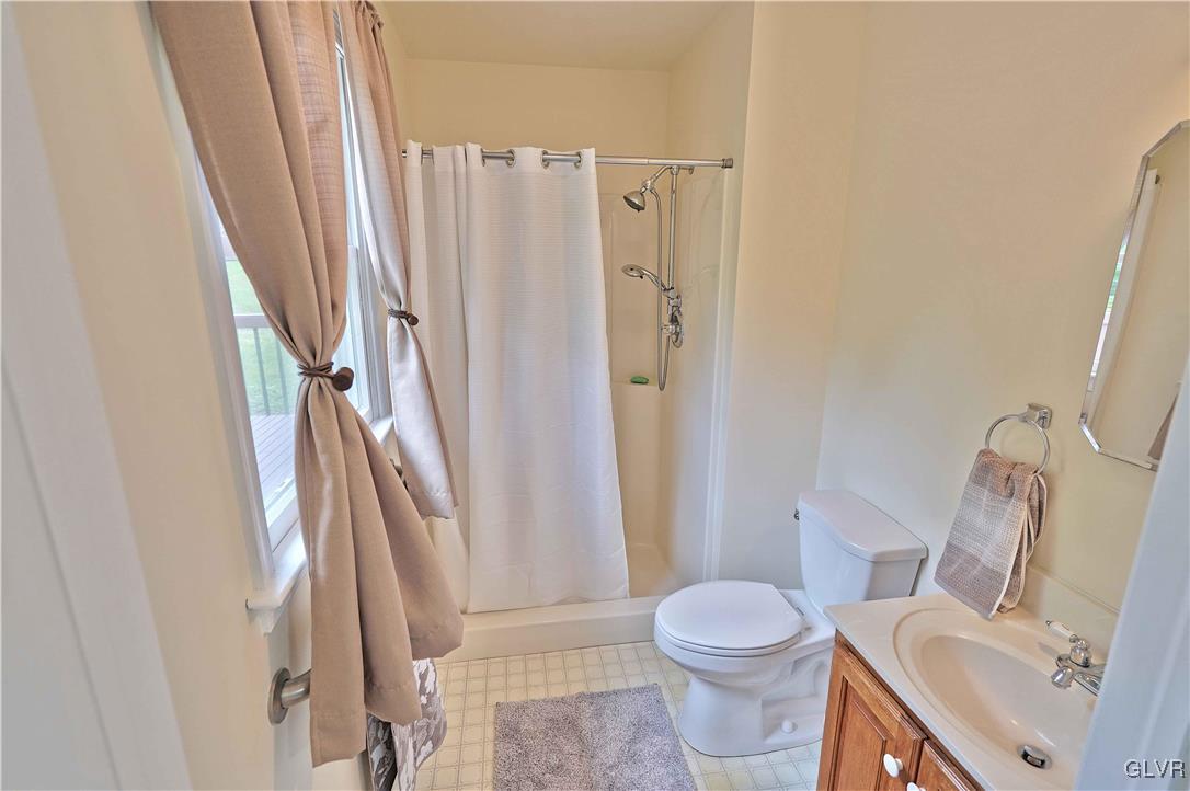 4740 Shimerville Road Emmaus, PA 18049 - Photo 15 of 34 Gallery Image 15