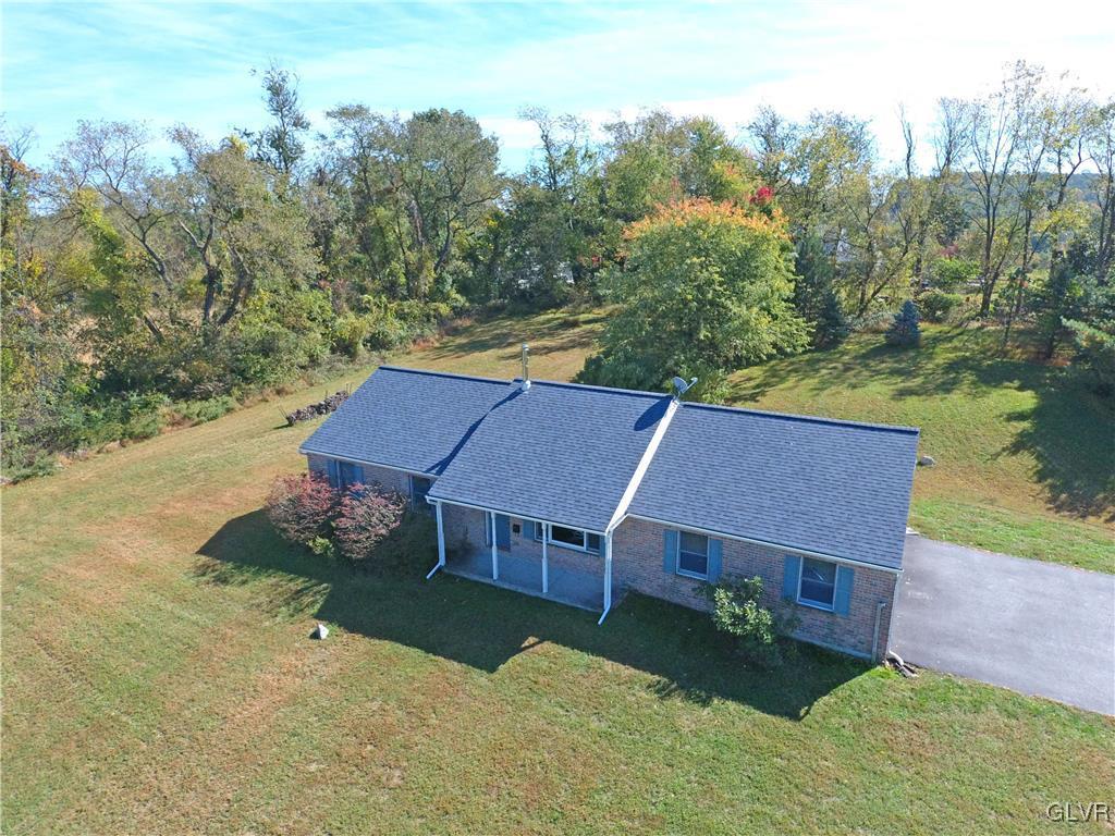 4740 Shimerville Road Emmaus, PA 18049 - Photo 4 of 34 Gallery Image 4