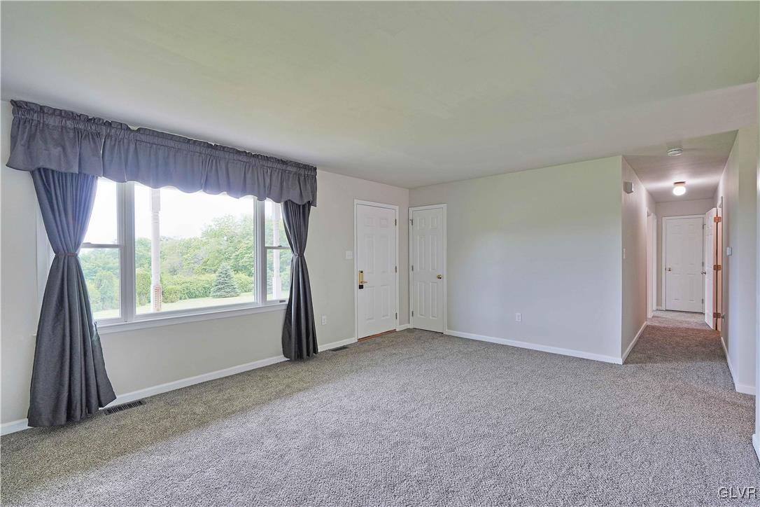 4740 Shimerville Road Emmaus, PA 18049 - Photo 9 of 34 Gallery Image 9