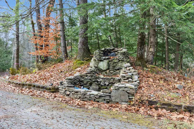 $399,900 | 206 Highway 119, Fitzwilliam, NH 03447