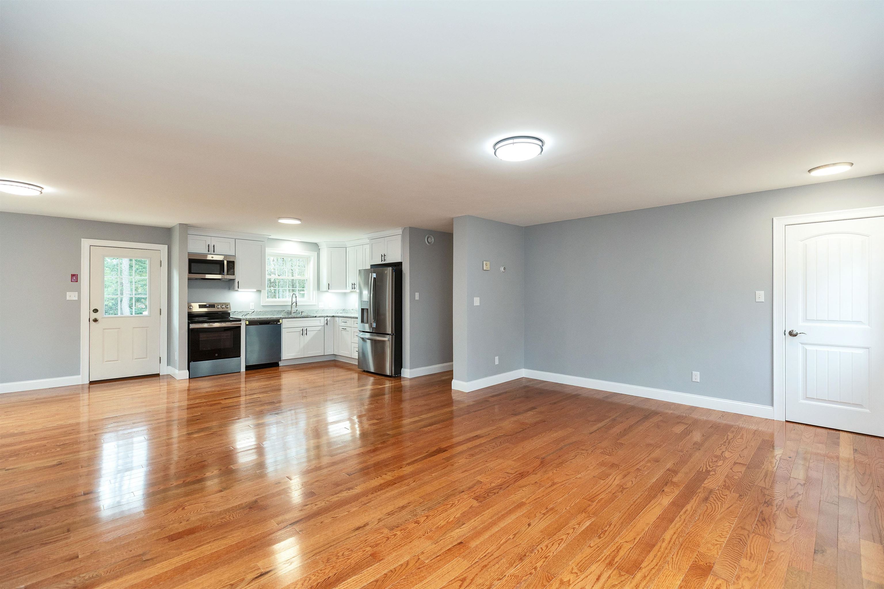 206 Highway 119 Fitzwilliam, NH 03447 - Photo 9 of 38