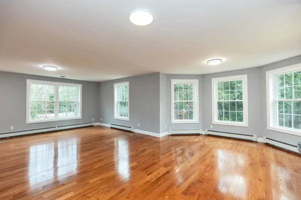 $399,800 | 206 Highway 119, Fitzwilliam, NH 03447