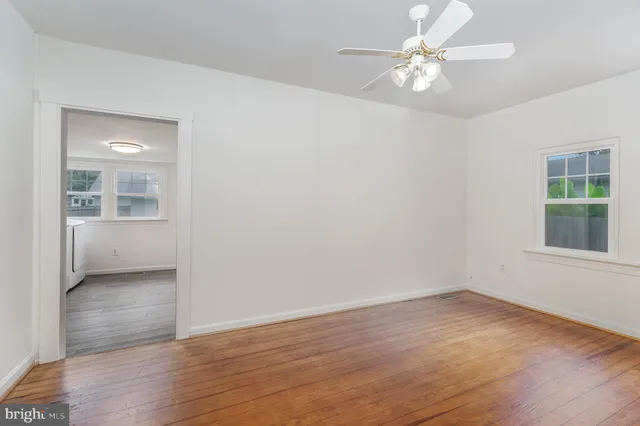 $282,900 | 143 5th Street, Colonial Beach, VA 22443