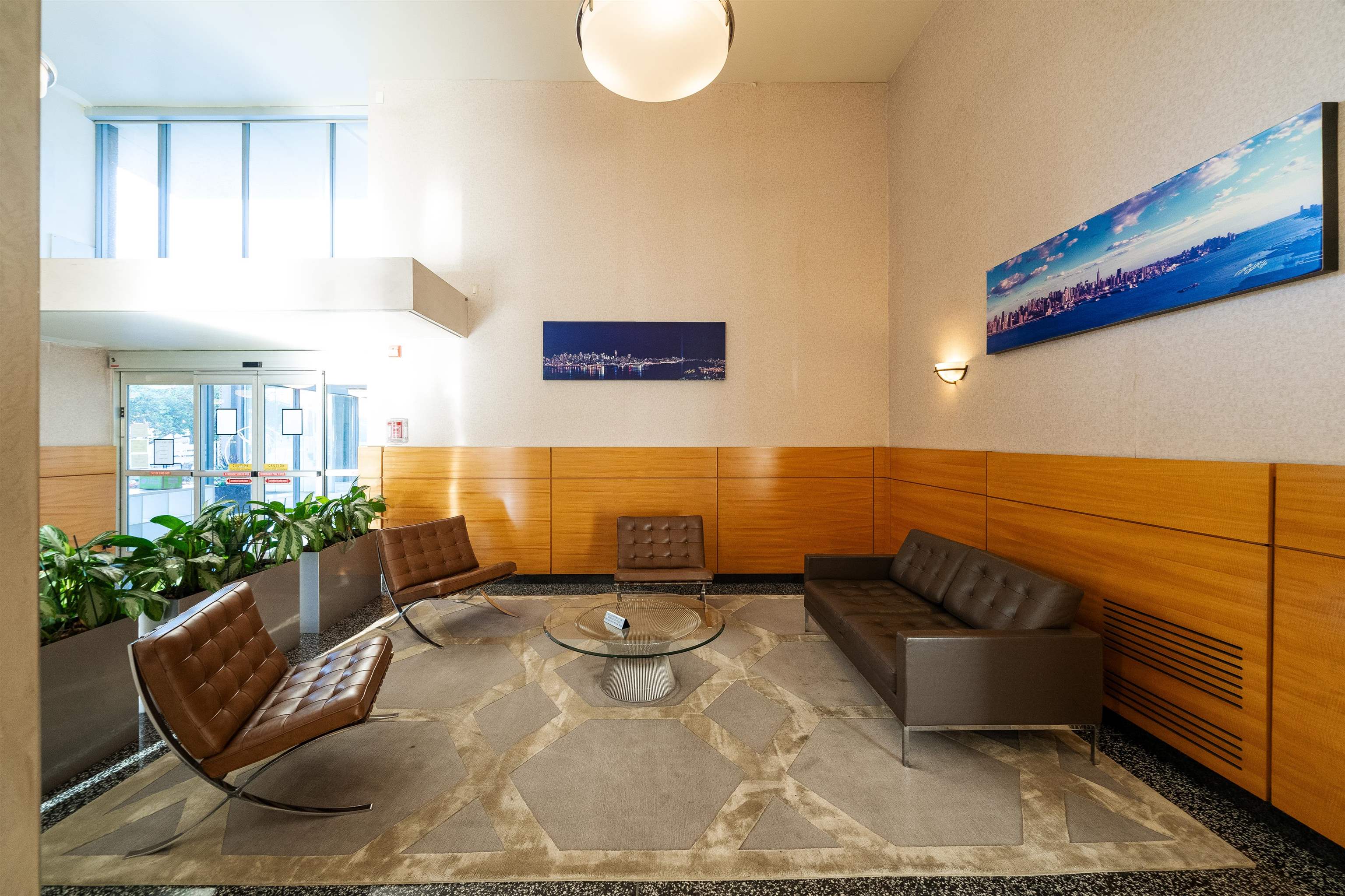 6040 Boulevard East, Unit 14F West New York, NJ 07093 - Photo 28 of 34 a view of a living room and bathroom