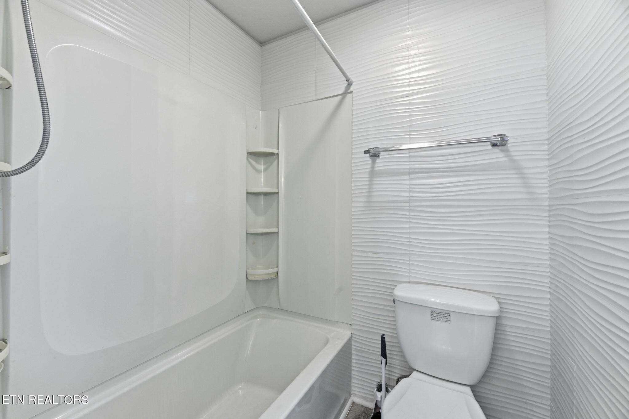 70 Valley Forge Drive Oak Ridge, TN 37830 - Photo 24 of 42 24-web-or-mls-DSC_0697