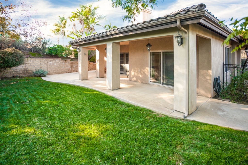 9148 Pinzolo Point Lakeside, CA 92040 - Photo 13 of 25 Gallery Image 13