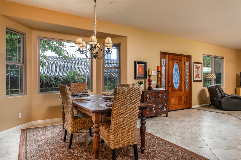 9148 Pinzolo Point Lakeside, CA 92040 - Photo 5 of 25 Gallery Image 5