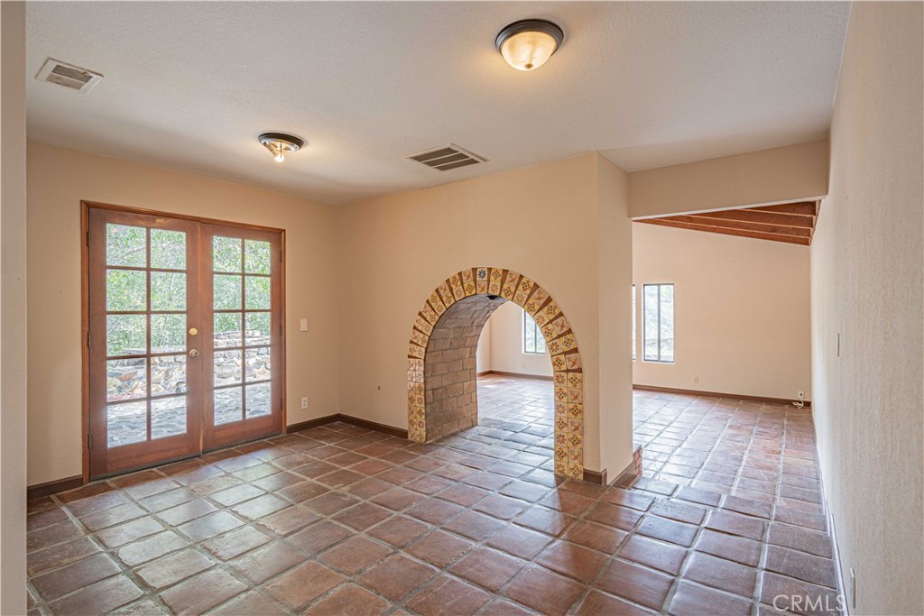 48703 De Luz Road Temecula, CA 92590 - Photo 13 of 36