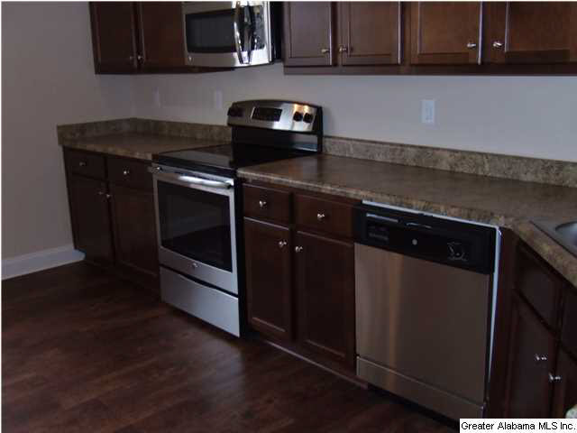 224 Makena Way, Unit 51 Alabaster, AL 35007 - Photo 17 of 32