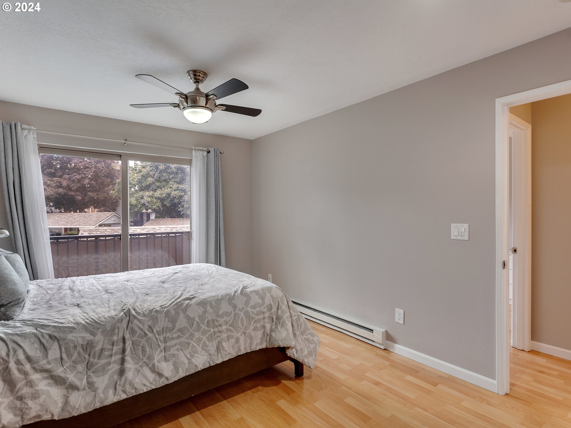 86 Kingsgate Road, Unit C201 Lake Oswego, OR 97035 - Photo 23 of 48 Gallery Image 23