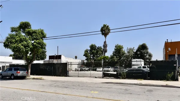 $750,000 | 142 South Alameda Street, Compton, CA 90221